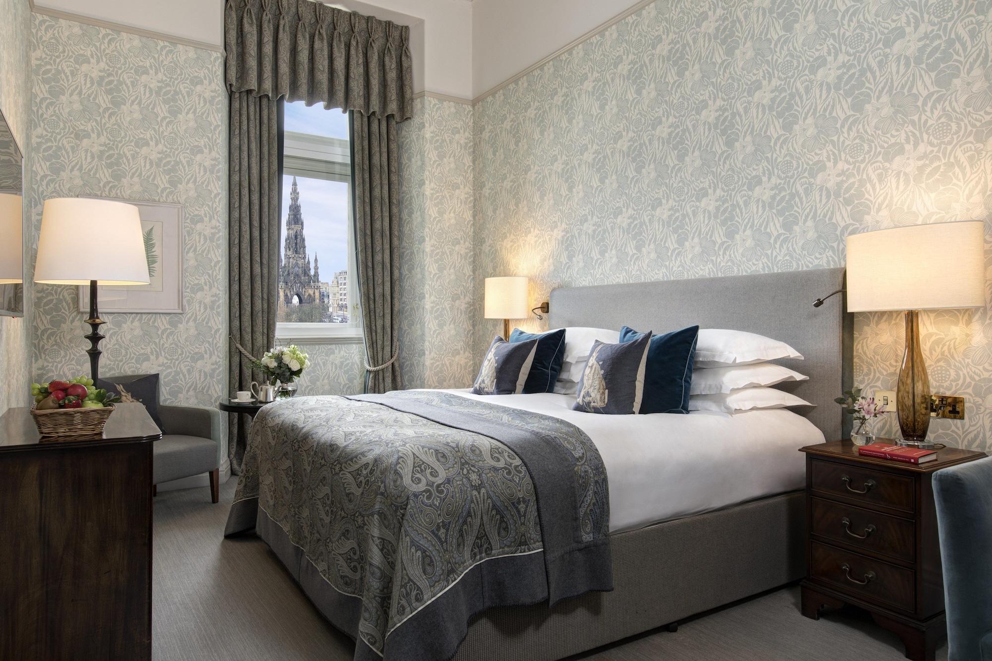 The Balmoral Hotel Edinburgh Exterior photo A bedroom at the hotel