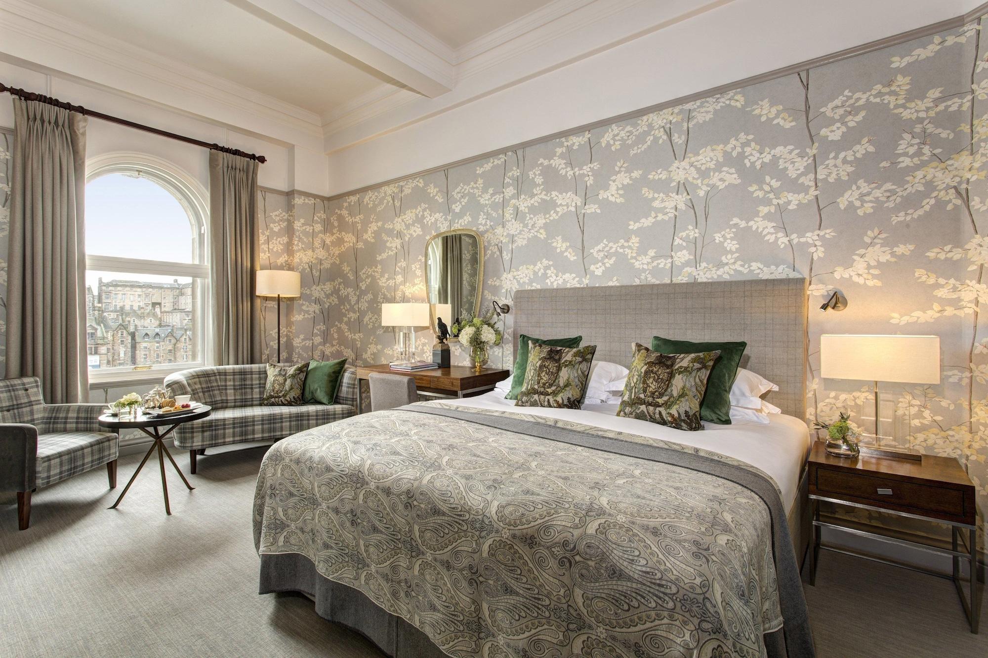 The Balmoral Hotel Edinburgh Exterior photo A bedroom at The Mitre