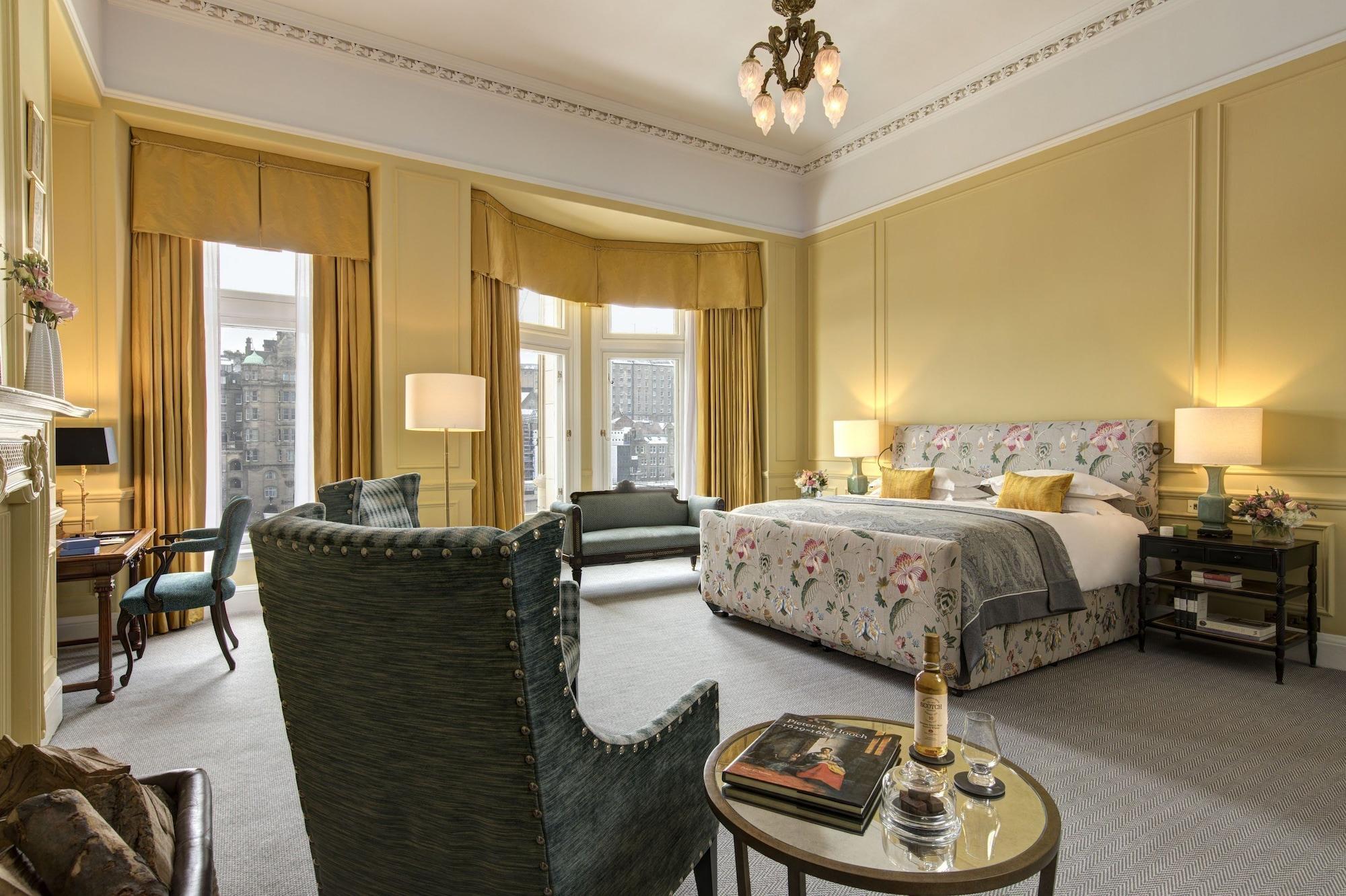 The Balmoral Hotel Edinburgh Exterior photo A suite at the hotel