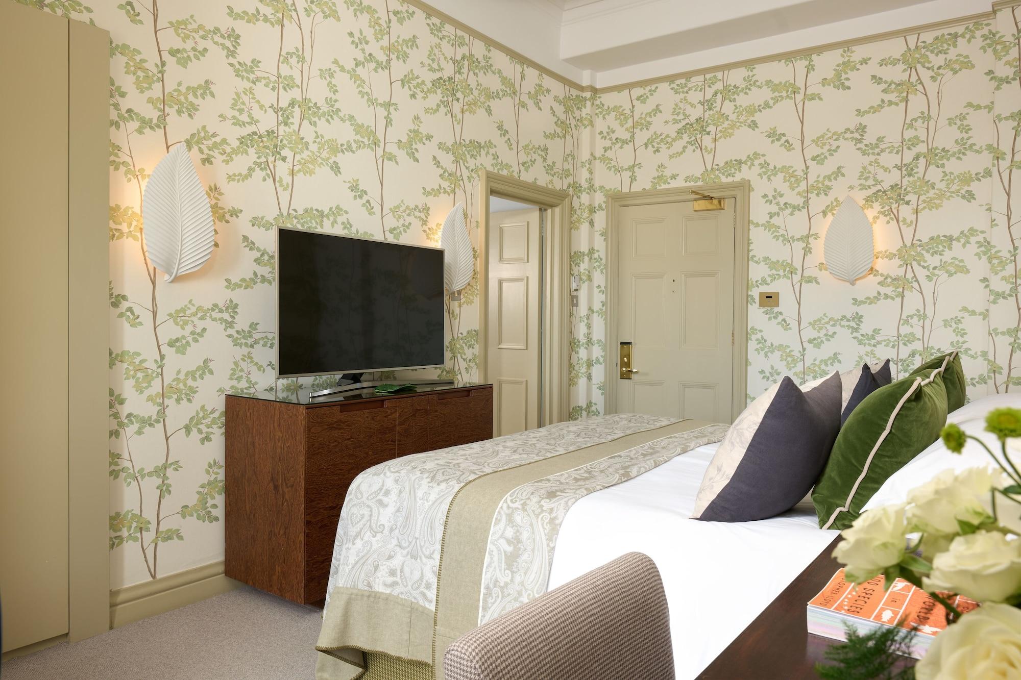 The Balmoral Hotel Edinburgh Exterior photo A bedroom at the hotel