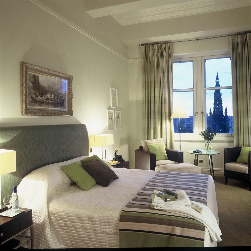 The Balmoral Hotel Edinburgh Room photo A room at the hotel