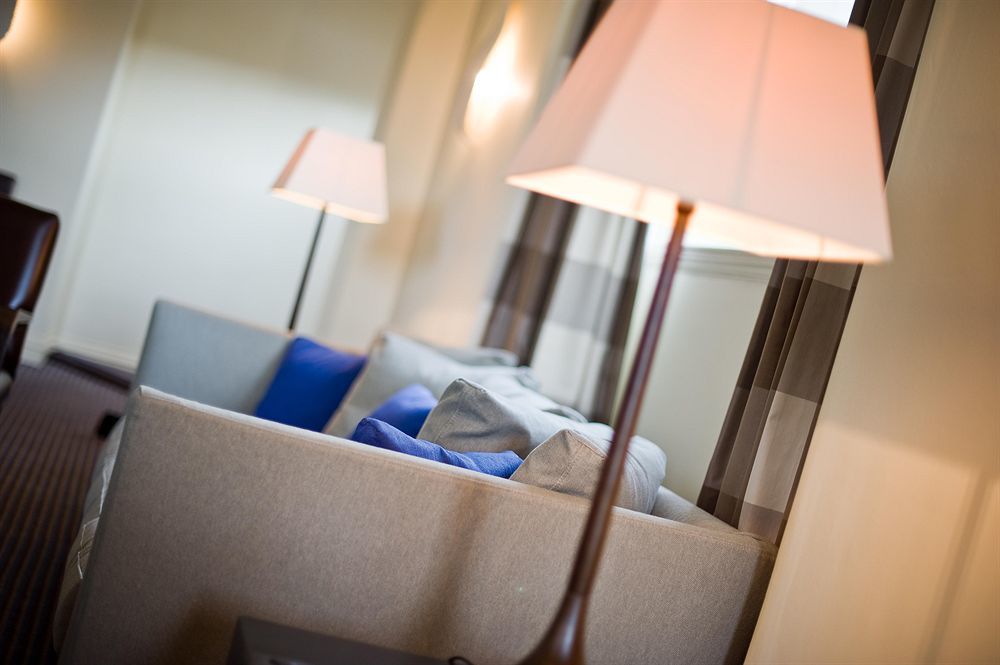 The Balmoral Hotel Edinburgh Interior photo Floor lamps