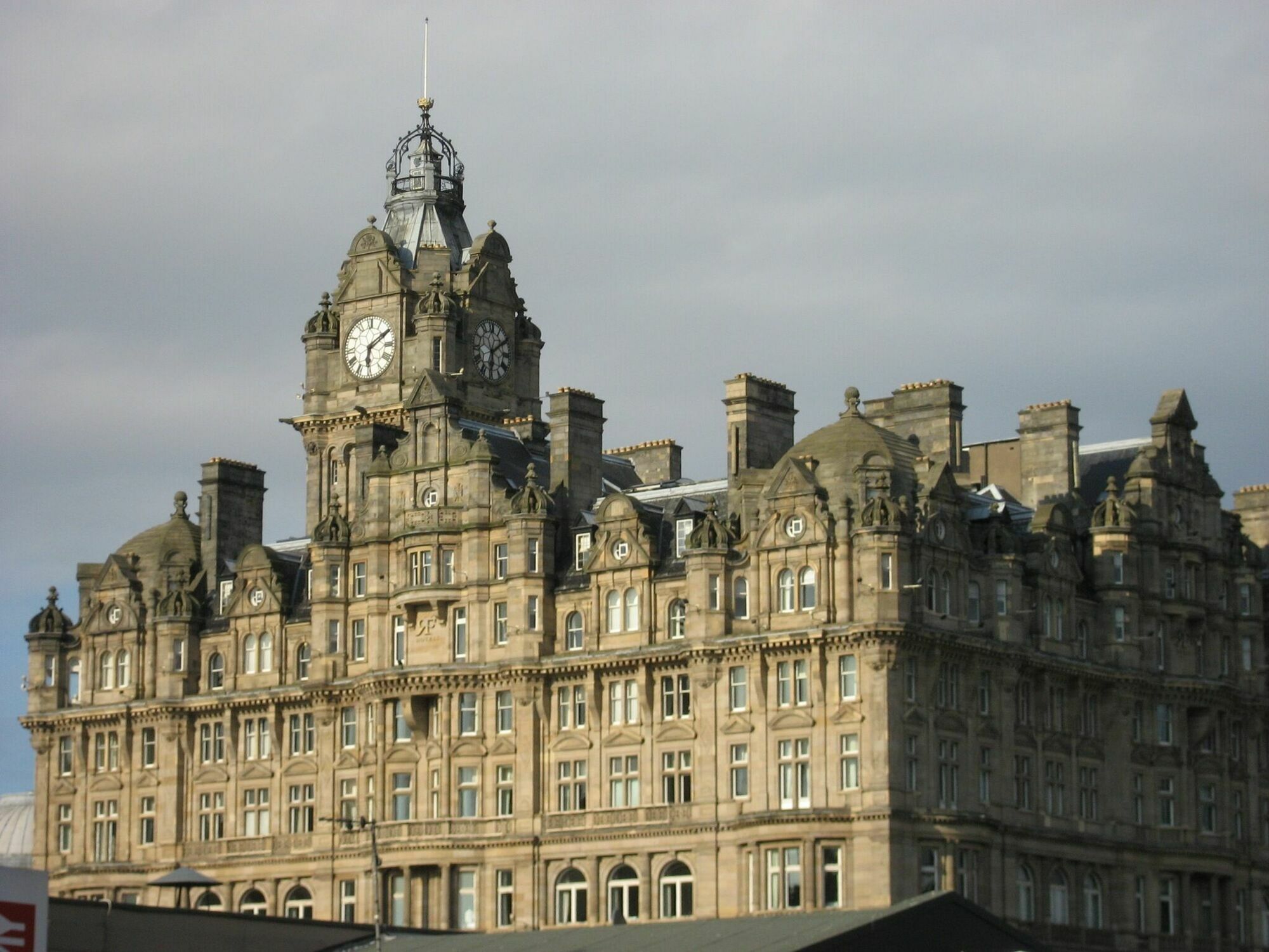 The Balmoral Hotel Edinburgh Exterior photo The Edinburgh Waldorf Astoria